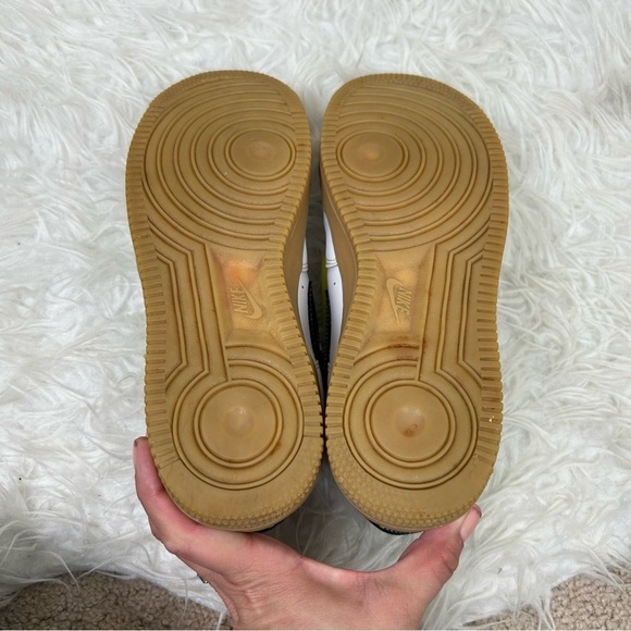 Air Force 1 LV8 (GS) 2021 'Go the Extra Smile' sneakers - Picture 10 of 12